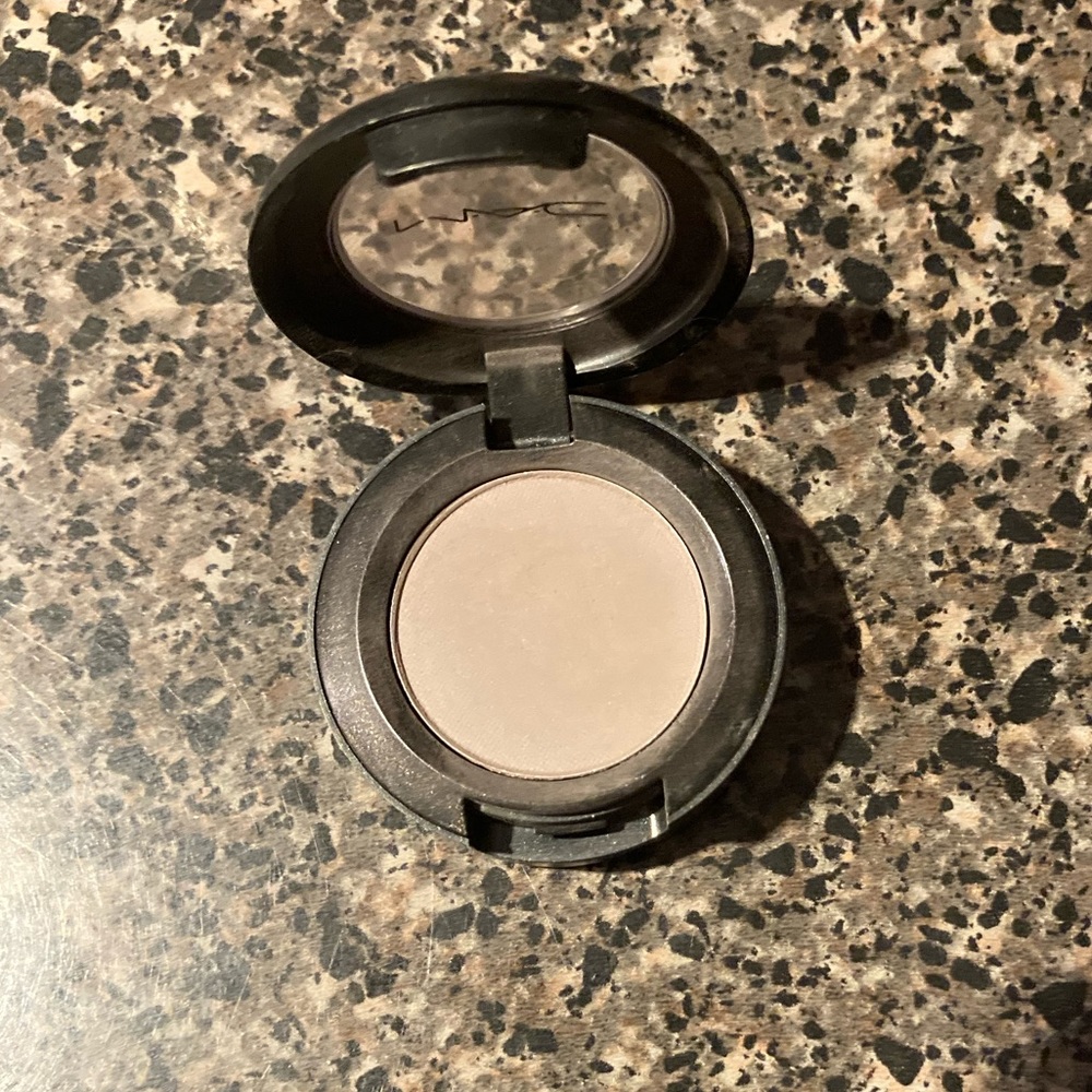 MAC Copperplate Eyeshadow